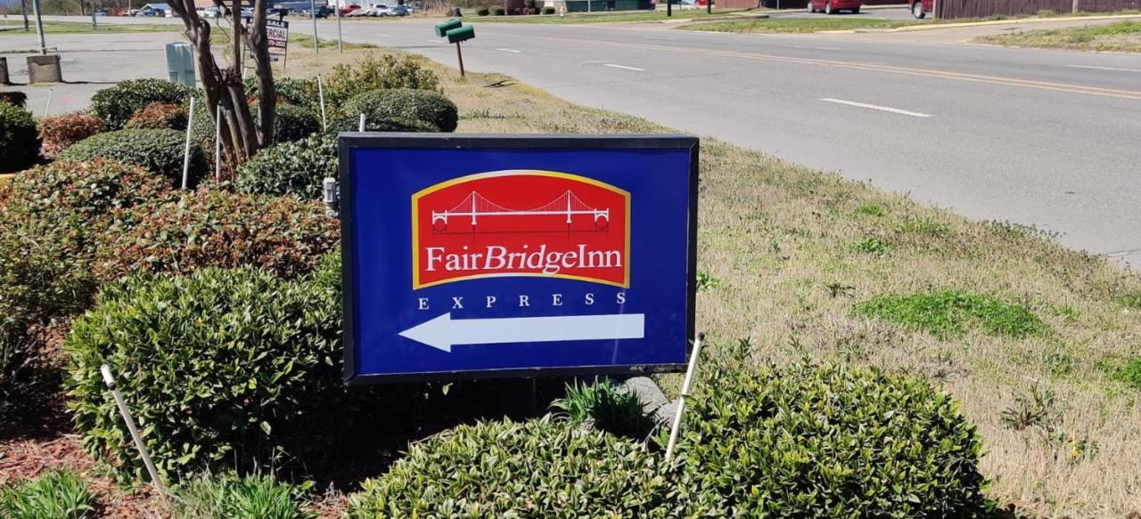 Fairbridge Inn Express Stuttgart ภายนอก รูปภาพ